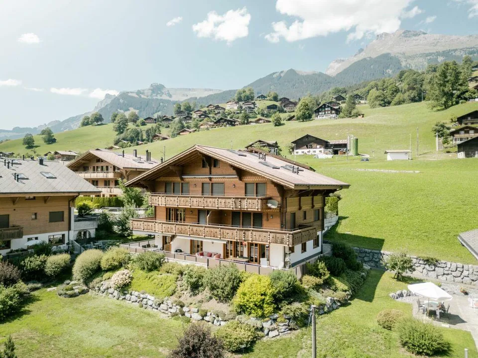 Appartamento con terrazza e vista sulla montagna - 4,5 locali prima abitazione nel chalet Aquila – foto 20 di 20