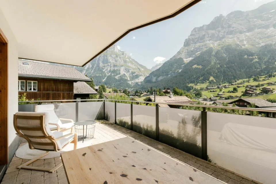 Appartamento con terrazza e vista sulla montagna - 4,5 locali prima abitazione nel chalet Aquila – foto 17 di 20