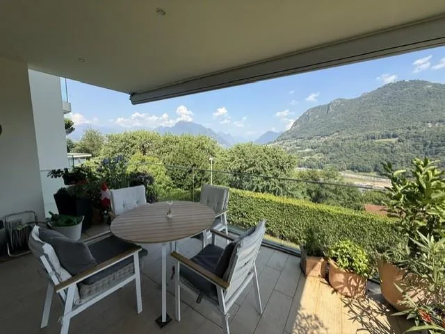 Spettacolare Dupex con vista lago – Foto 7 von 9