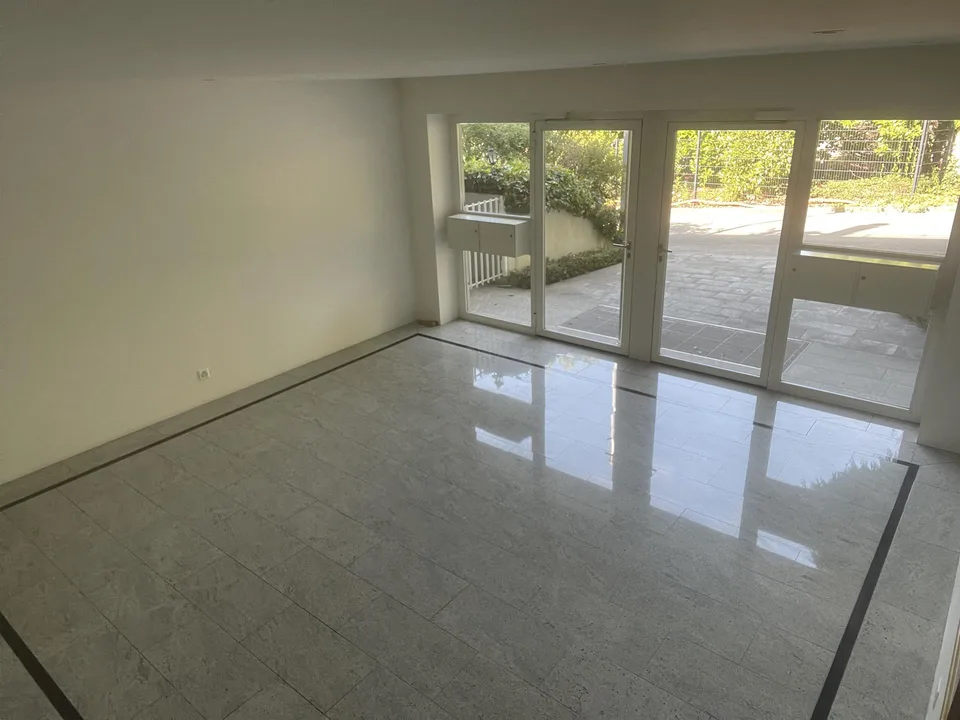 5 1/2-Zimmer Eigentumswohnung an gesuchter Lage in Riehen