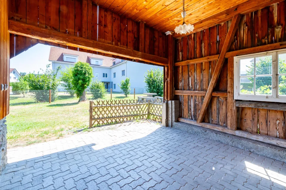Stattliches Einfamilienhaus mit grossflächigem Gartenbereich