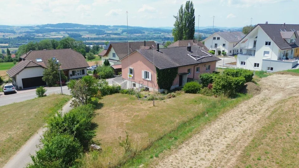 Sofort starten: Bewilligtes Neubauprojekt für fünf moderne Wohneinh...
