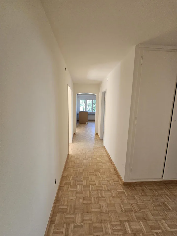 Ruhige und bevorzugte Wohnlage: 4.5 Zi. Wohnung