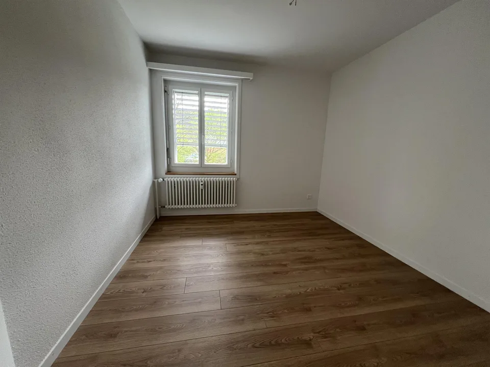 4-Zimmerwohnung im 2. Obergeschoss rechts