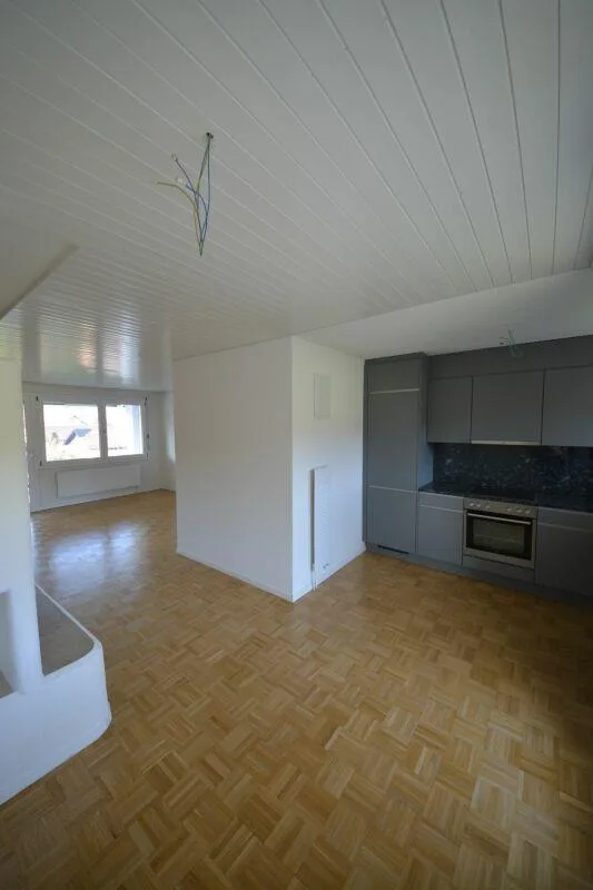 Familienfreundliche 4.5 Zimmerwohnung im Grünen