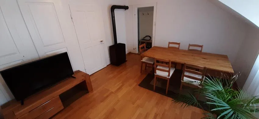 Charmante 3.5 Zimmerwohnung in 130 jährigen Haus