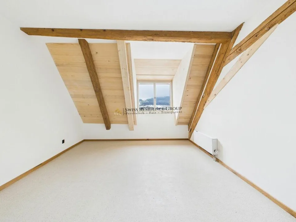 Una casa con storia e futuro - Luce e tranquillità a Oetwil sul Limmat