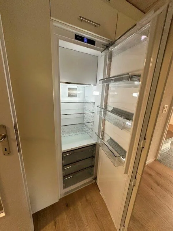 Grosszügiges Einfamilienhaus mit Gartenparadies, Sauna & Schwimmteich – Foto 8 von 30