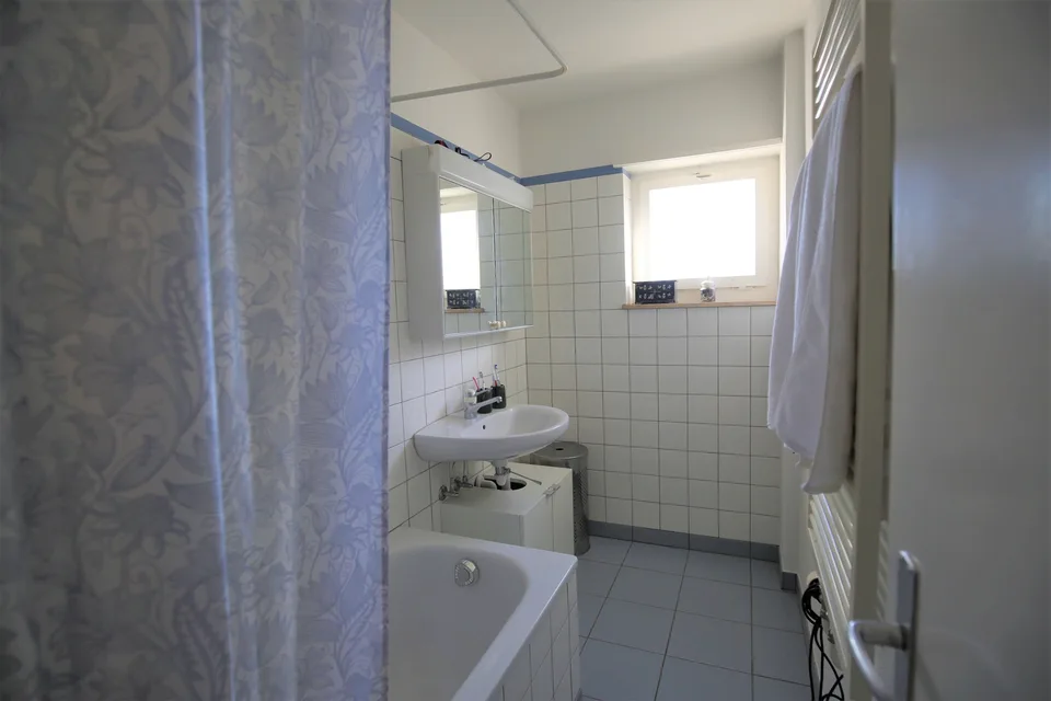 schöne und helle 4.0 Zimmerwohnung zu Vermieten