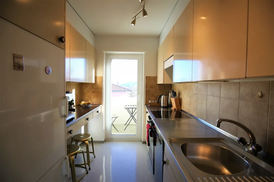 schöne und helle 4.5 Zimmerwohnung zu Vermieten – Foto 7 von 7
