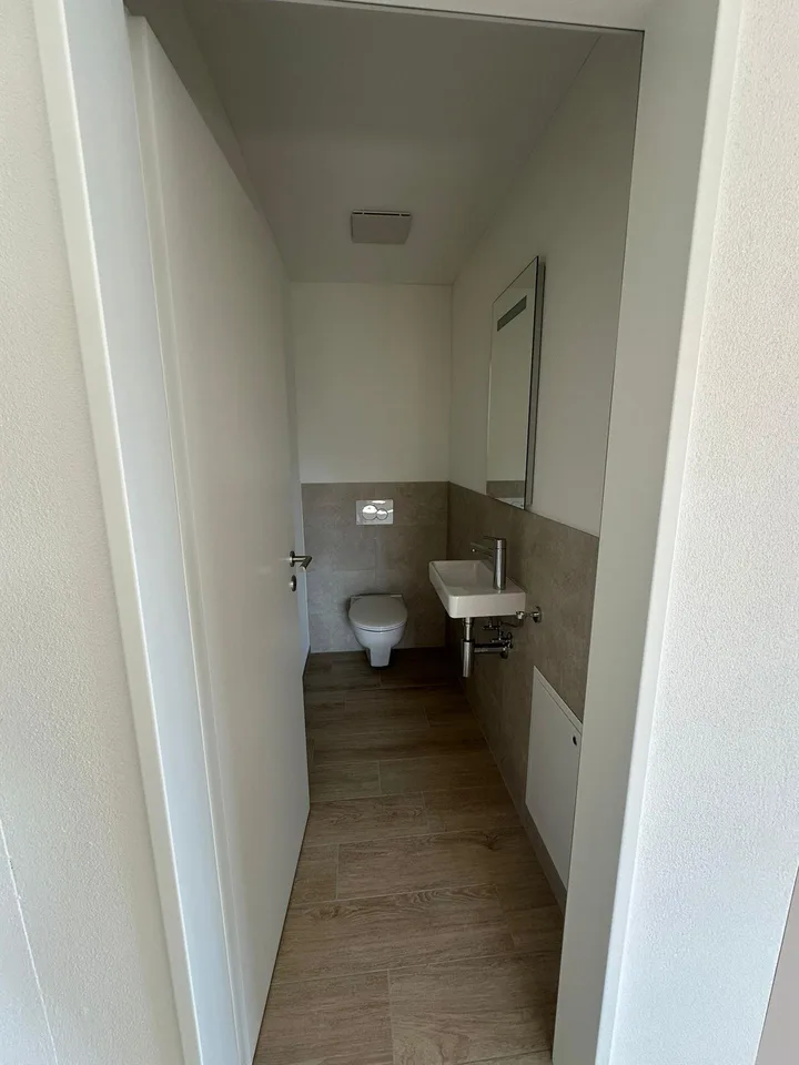 Moderne Wohnung mit Balkon und zentraler Lage