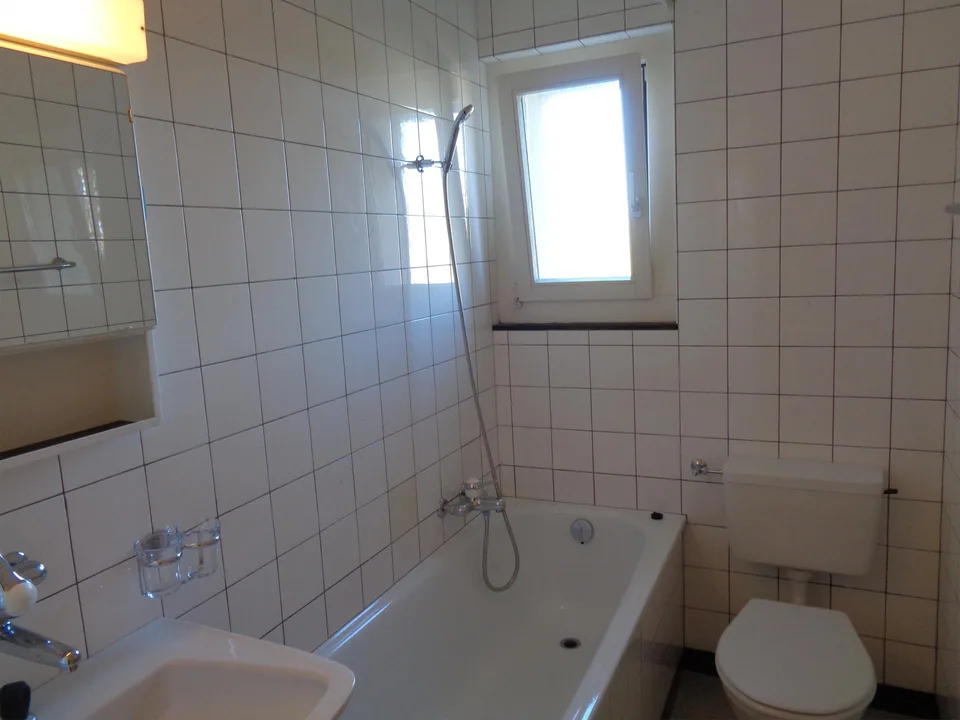 2.5 Zimmer-Parterre-Wohnung