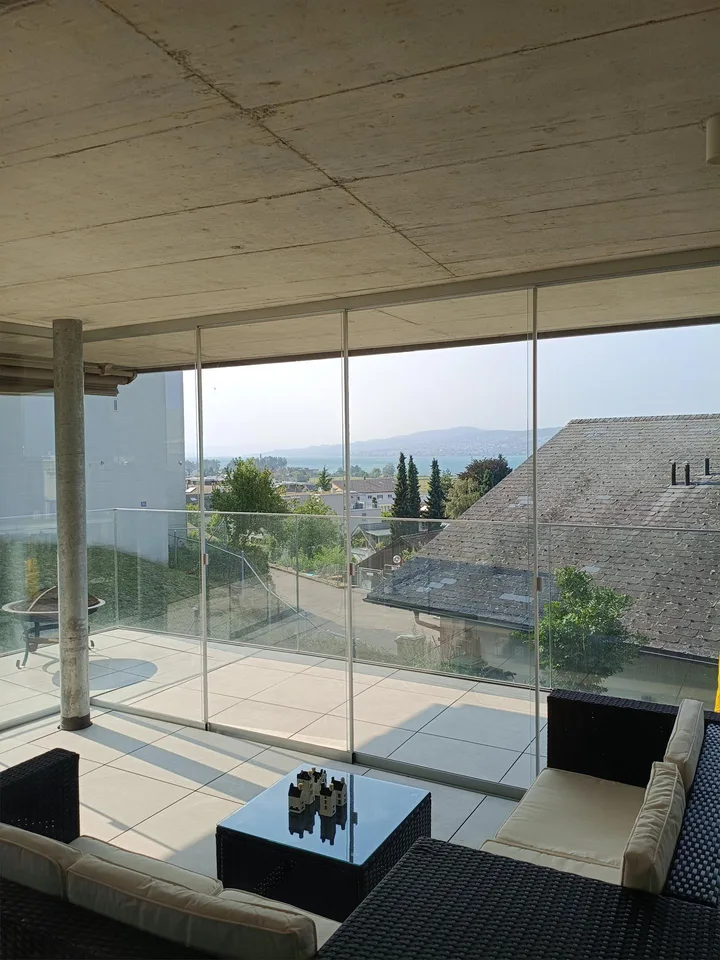 Grosszügige 4.5-Zimmer Wohnung in Pfäffikon SZ mit Seeblick