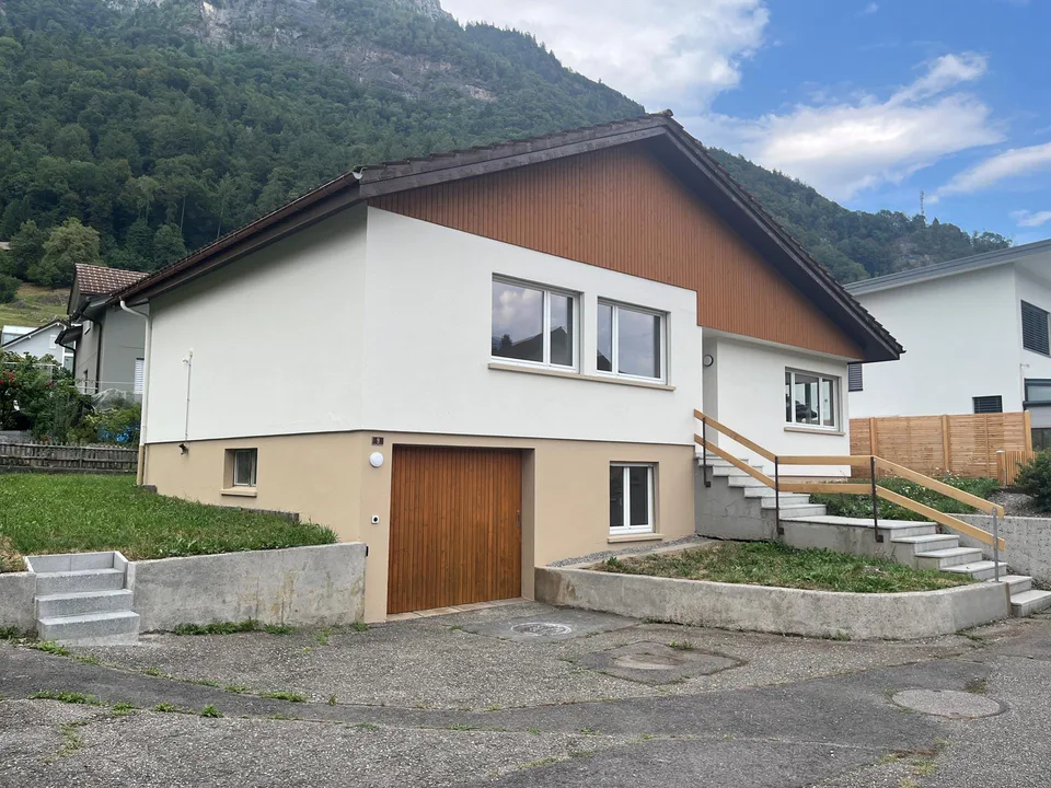 Frisch renoviertes EFH an ruhiger Lage zu vermieten