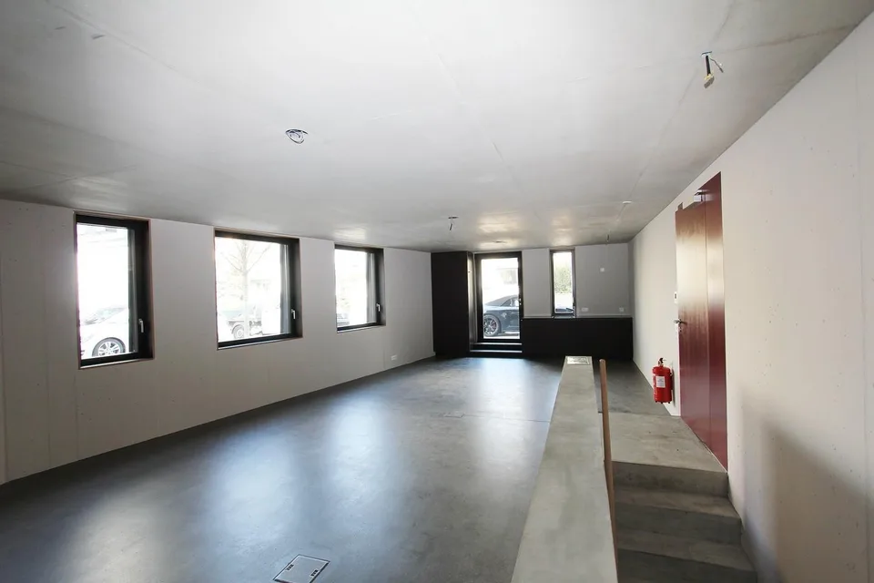 Gewerberaum in architektonisch eindrucksvoller Liegenschaft