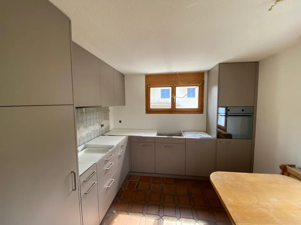 frisch renovierte 3.5 Zimmer-Wohnung (Haushälfte) mit Seeblick