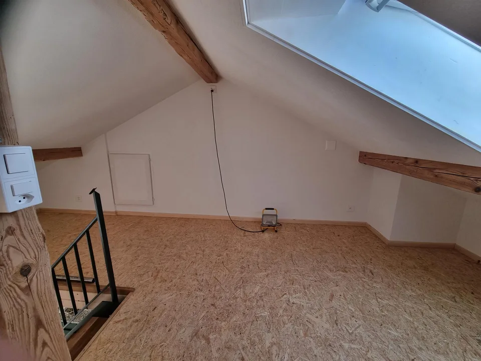 Charmante und neu renovierte 2,5 Zimmer Wohnung im Zentru von Bauma
