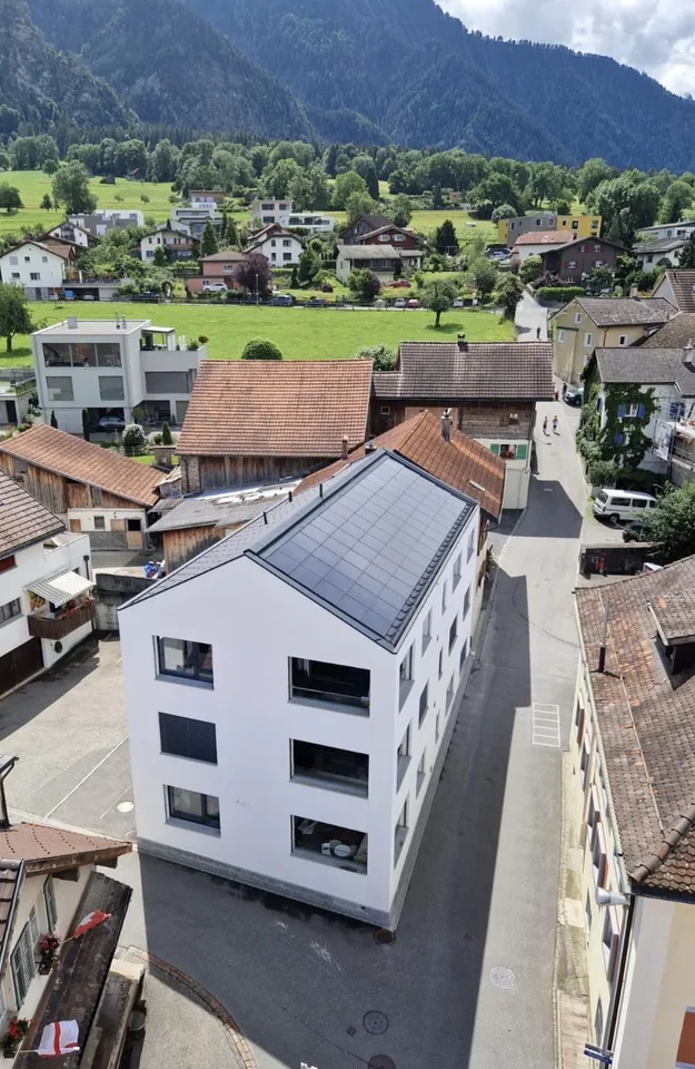 Grosse 3.5 Zimmerwohnung im Dorfkern von Igis