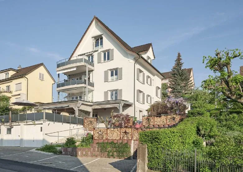 2.5 Zimmer-Maisonette-Dachwohnung mit herrlicher Aussicht