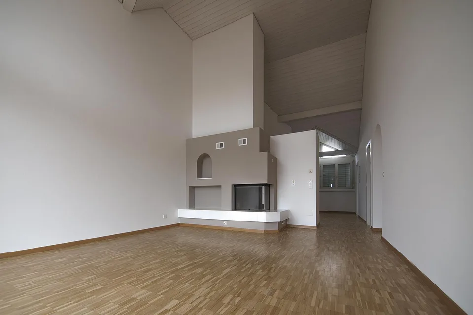 Grosszügige, lichtdurchflutete zentrumsnahe Dachwohnung Altersgerecht
