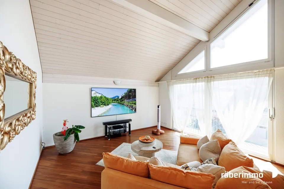 Lots of space, lots of light, high-quality living