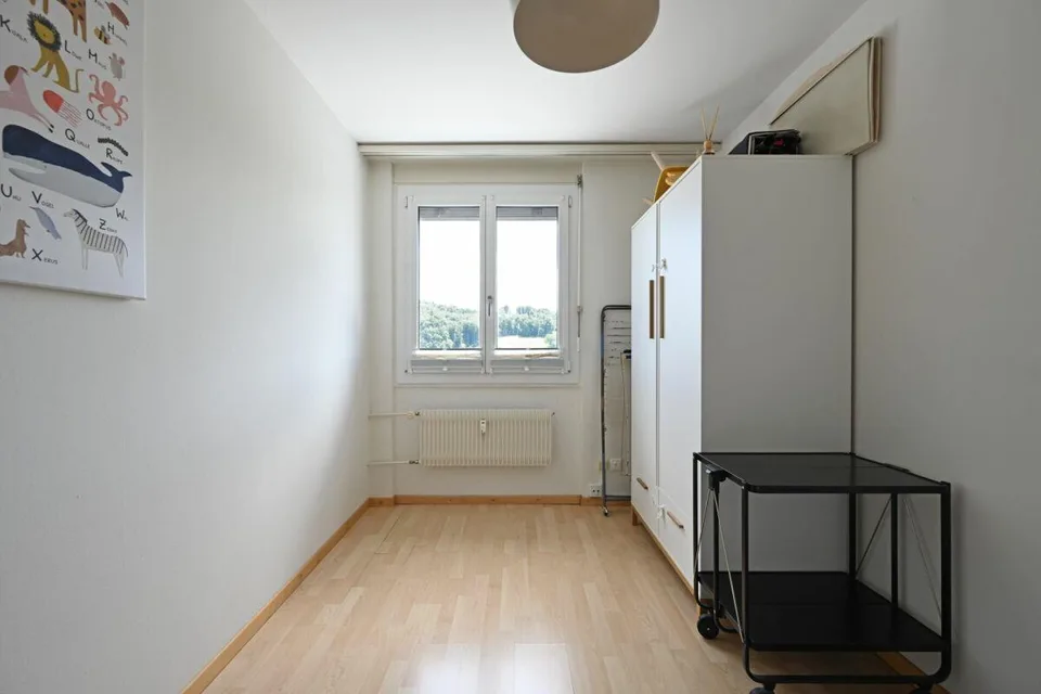 4.5-room attic apartment with a far-reaching view and large terrace – photo 7 of 11