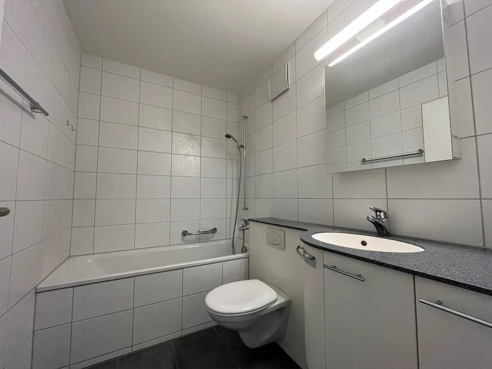Attraktive Singlewohnung in Suhr