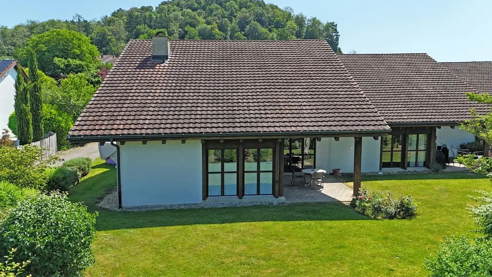 Familienfreundliches Einfamilienhaus mit grossem Garten – Foto 11 von 25