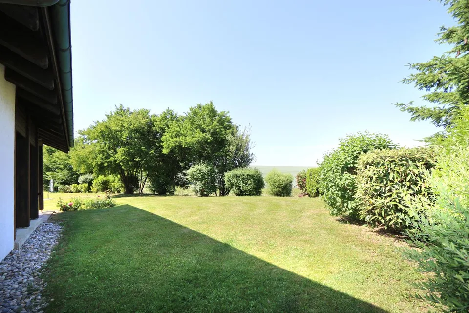 Familienfreundliches Einfamilienhaus mit grossem Garten – Foto 10 von 25