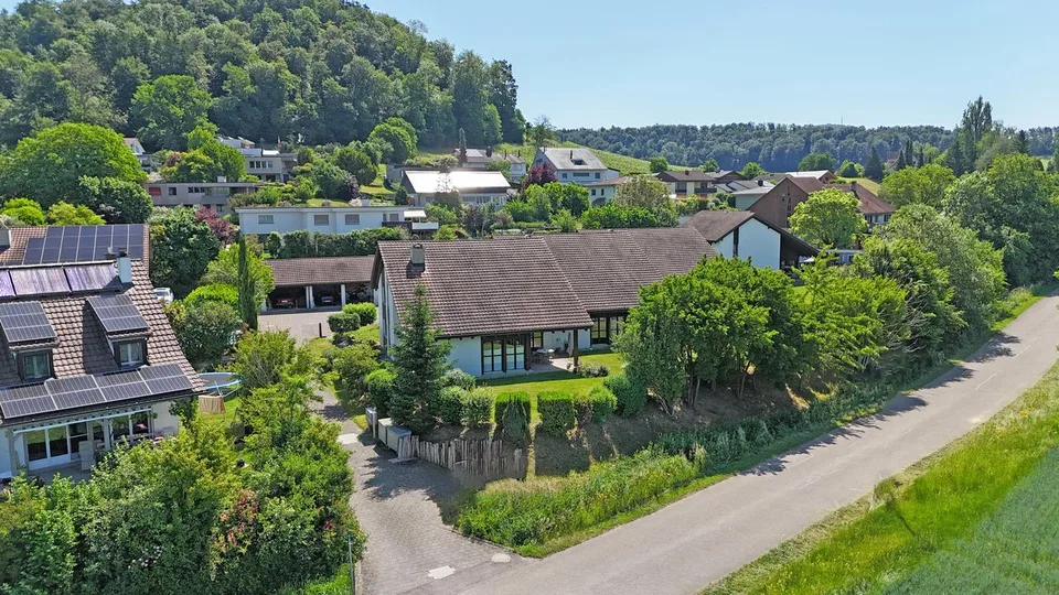 Maison unifamiliale conviviale avec grand jardin