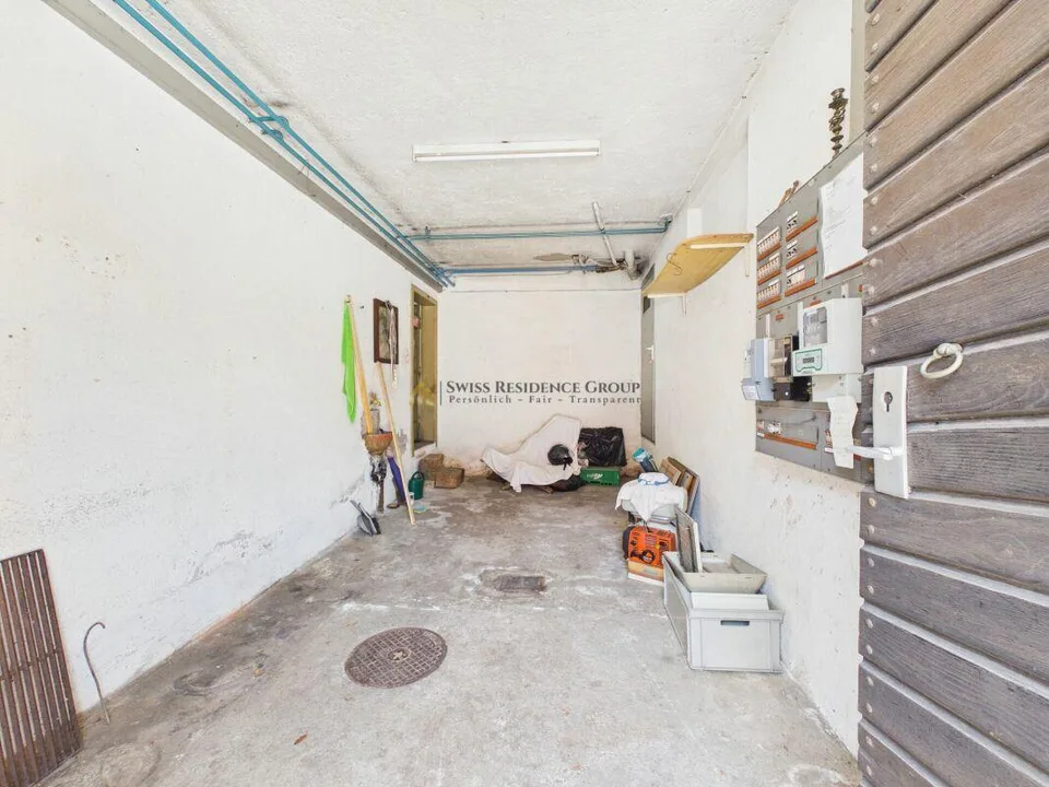 Casa unifamiliare di 7 locali con ufficio, ampio giardino e importa... – foto 19 di 22