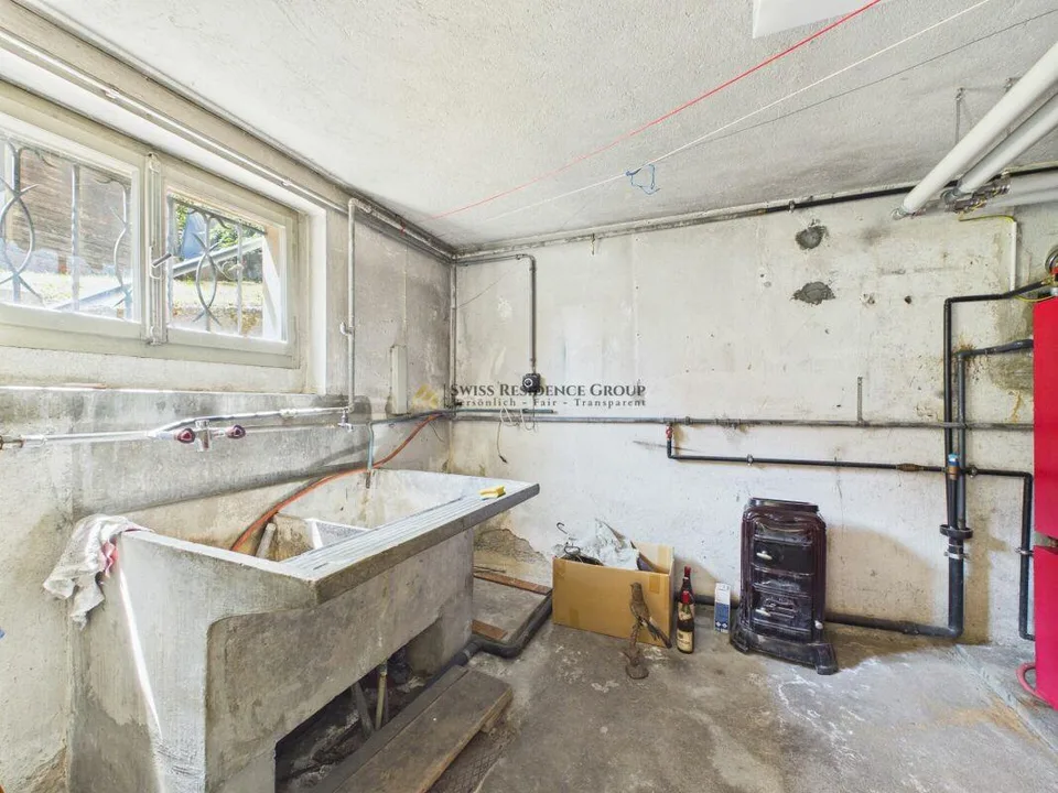 Casa unifamiliare di 7 locali con ufficio, ampio giardino e importa... – foto 16 di 22