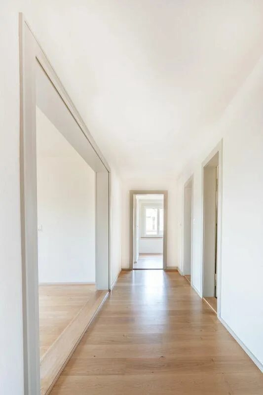 Charmante 4-Zimmer-Wohnung mit sonnigem Balkon zu vermieten