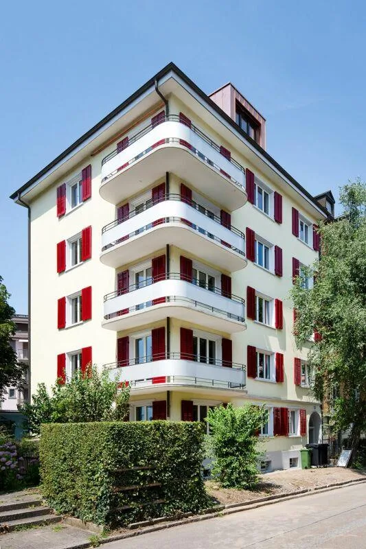 Charmante 4-Zimmer-Wohnung mit sonnigem Balkon zu vermieten