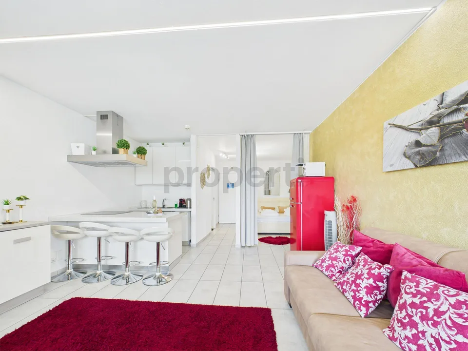 Appartamento 2.5 locali con vista lago e piscina condominiale – ide...