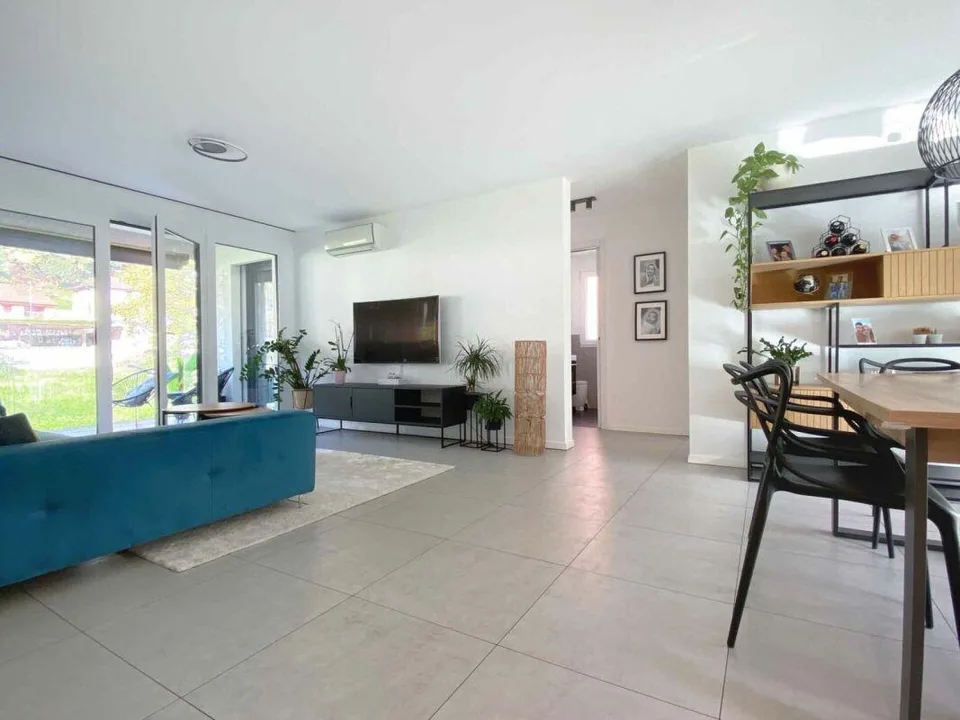 BARBENGO SCUOLE · 4.5 LOCALI CON PISCINA CONDOMINIALE E ORTO ANNESSO