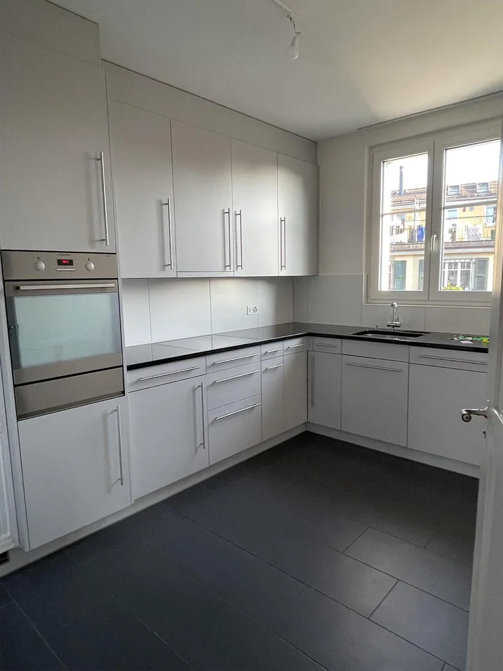 helle 3.5-Zimmerwohnung im Ostringquartier