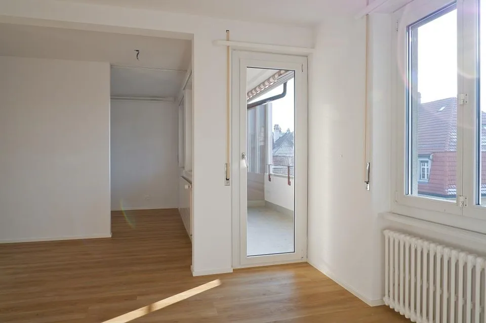 JUNG, IN, ZENTRAL - Schöne 2-Zimmerwohnung