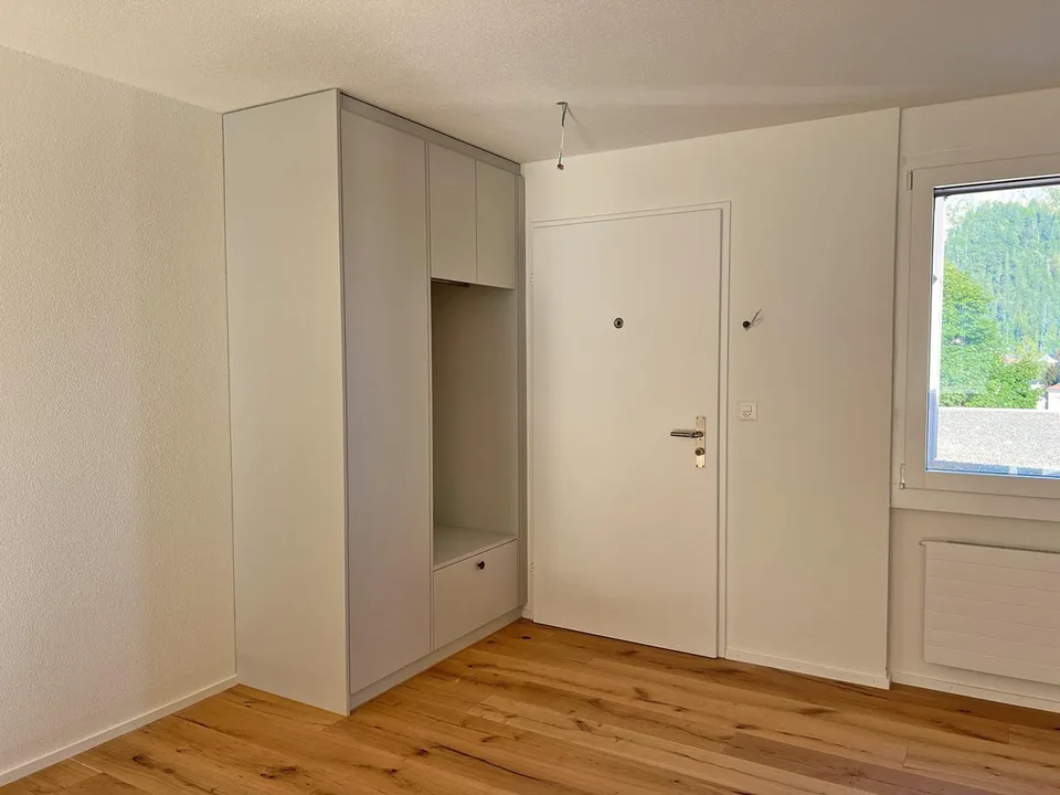 Komplett sanierte 3.5-Zimmerwohnung mit herrlicher Aussicht – Foto 9 von 10