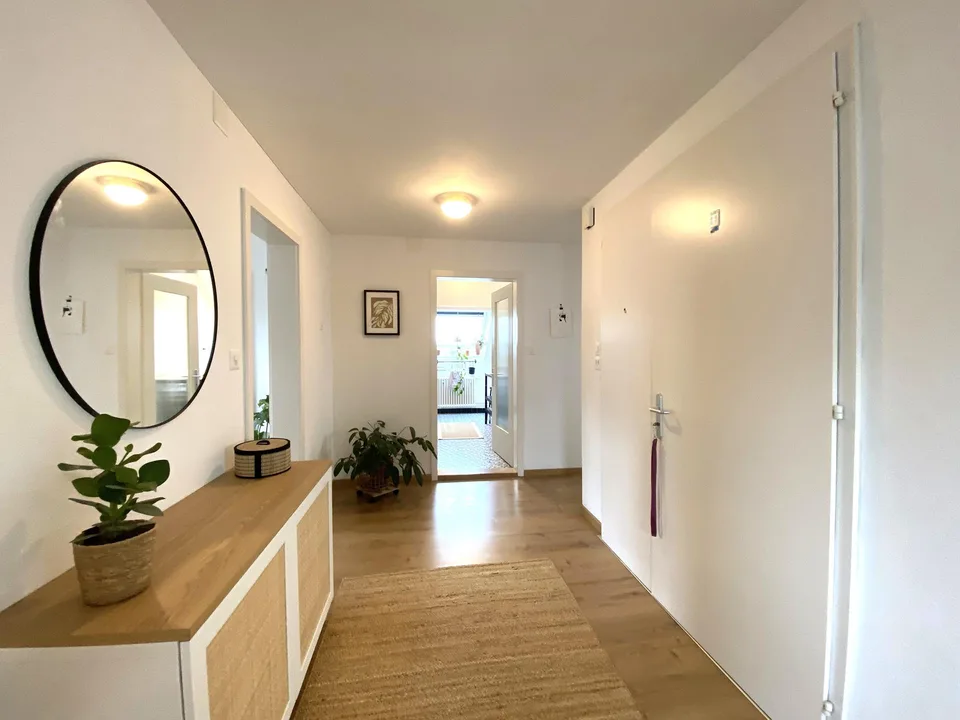 Dachwohnung zu vermieten!