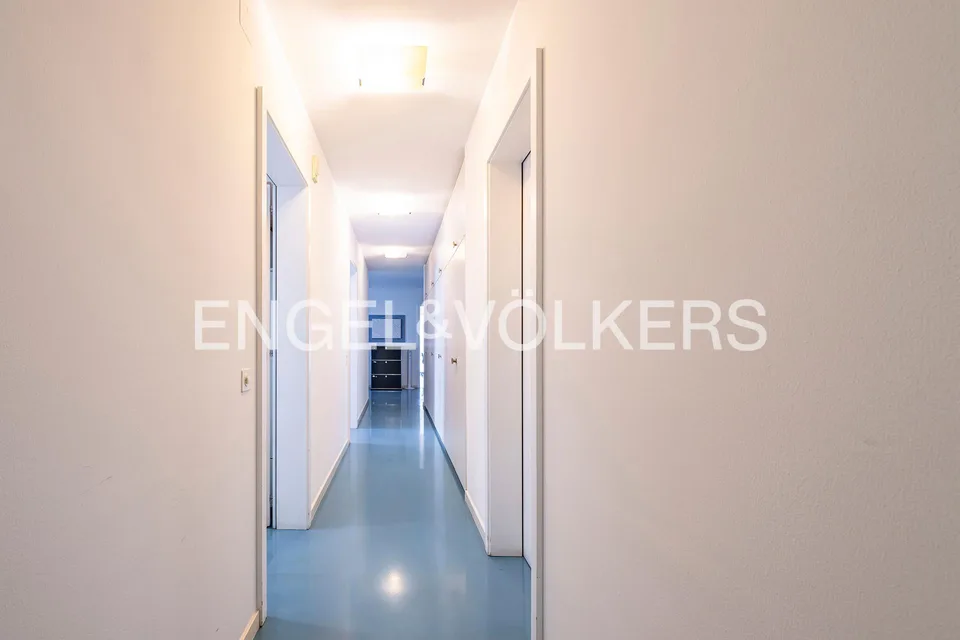 Medical practice in top location (17)