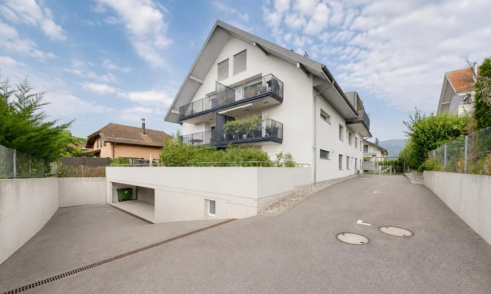 Appartement Minergie avec balcon, box double et local indépendant