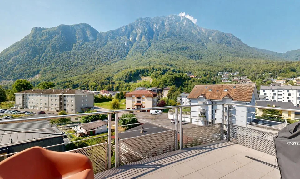 Attique avec vue Lac et Montagnes au cœur du Bouveret