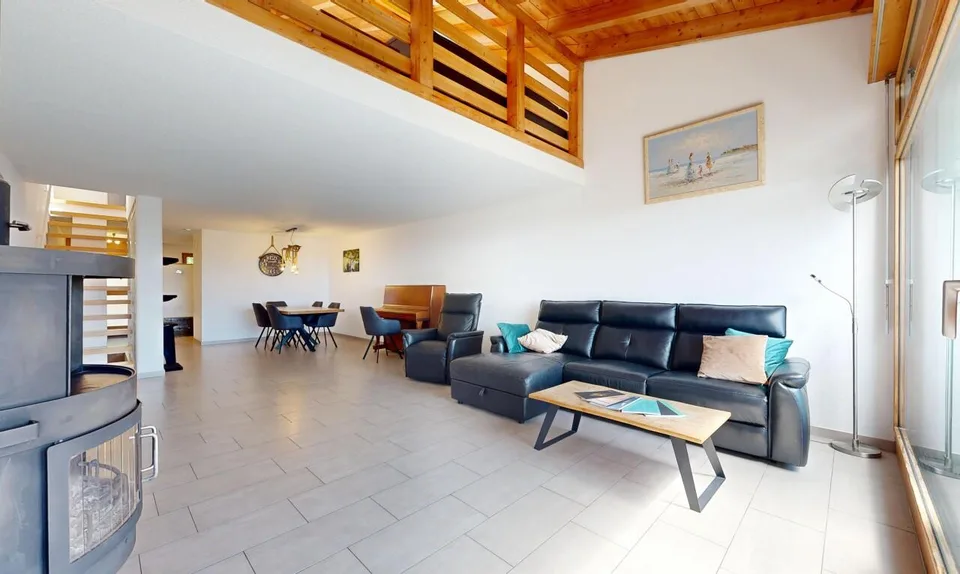 5.5-Zimmer Reihenhaus mit hervorragendem Wohn-Setup und Weitsicht