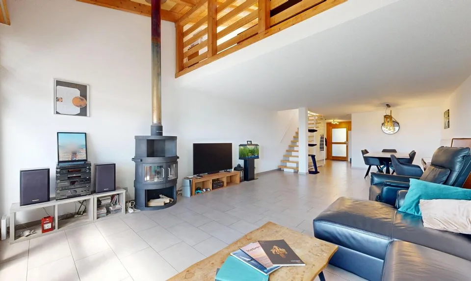 5.5-Zimmer Reihenhaus mit hervorragendem Wohn-Setup und Weitsicht