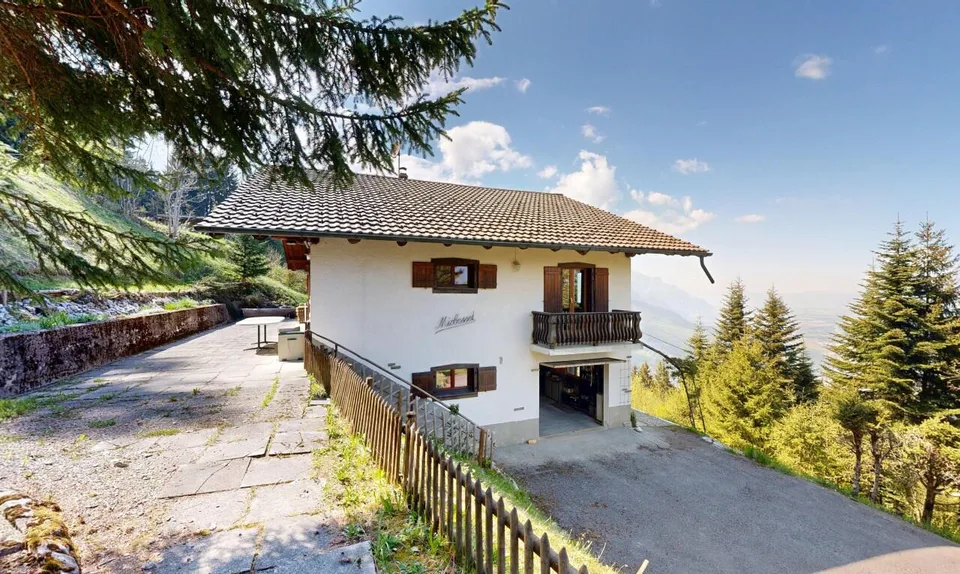Authentique chalet avec fort potentiel – Les Giettes (1871)