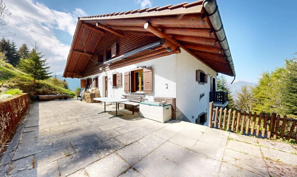 Authentique chalet avec fort potentiel – Les Giettes (1871)