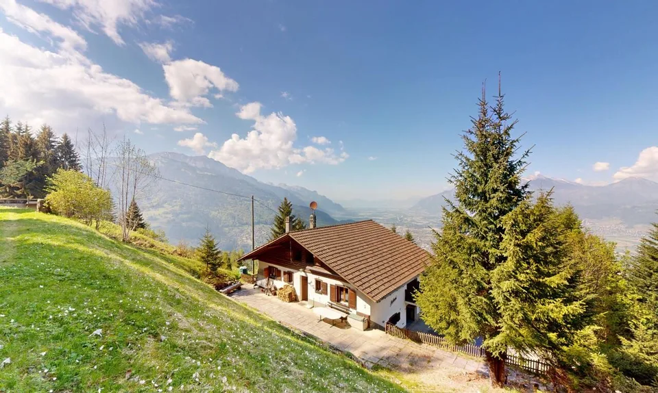 Authentique chalet avec fort potentiel – Les Giettes (1871)