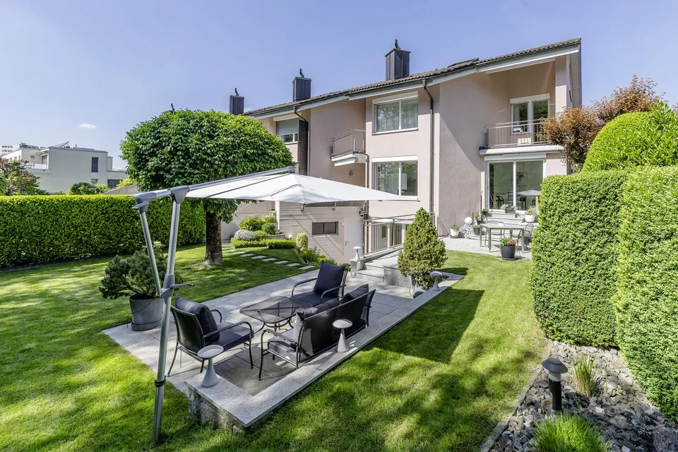 Familienparadies mit sonnenverwöhnten Garten