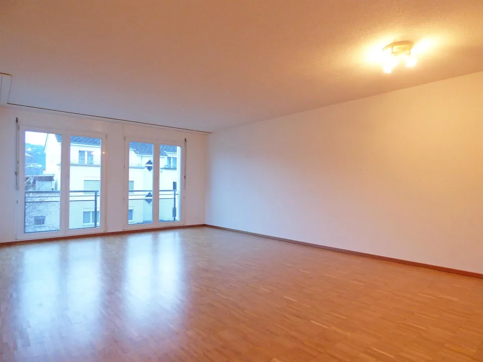 Ideale Singlewohnung - Nähe Bahnhof und Obersee!